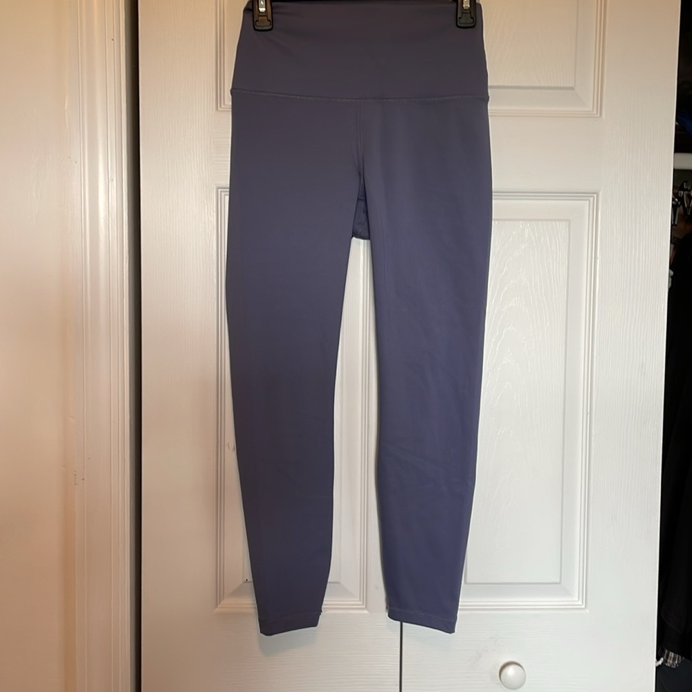 3 pr Women’s sz M yoga Leggings bundle Athletic compression ankle 22-25” inseam - Picture 8 of 15